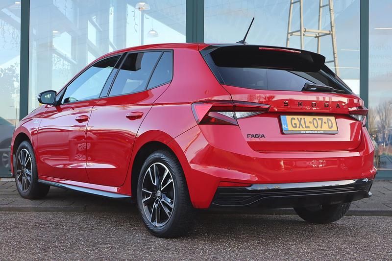 Occasion Skoda Fabia Monte Carlo 2024 Rood Hatchback