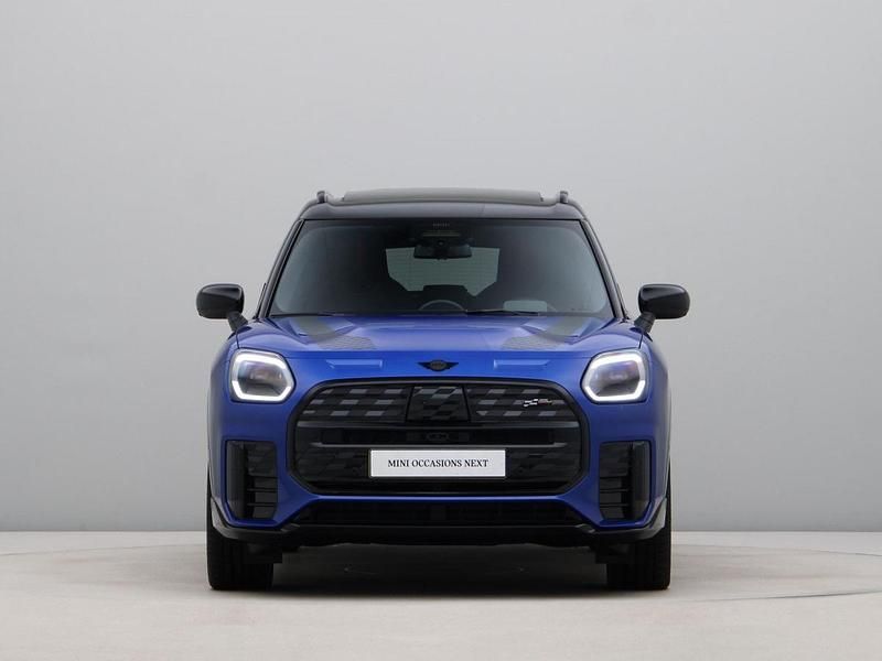Blazing blue (blauw metallic) Gebruikt 2025 Mini Countryman SUV | € 50.900 (Duur) - Afbeelding 1/2