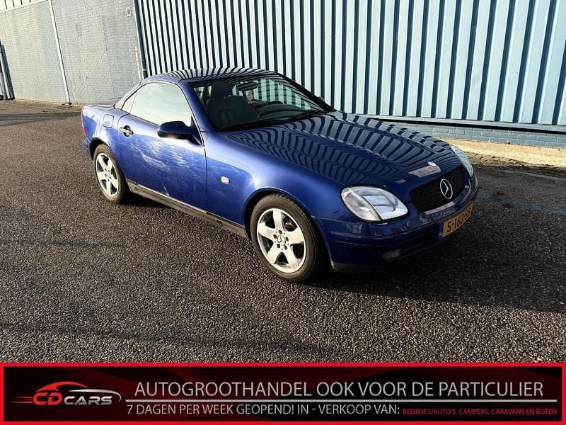 Blauw Occasion 1999 Mercedes SLK200 Cabriolet | € 1.500 (Super prijs) - Afbeelding 1/3