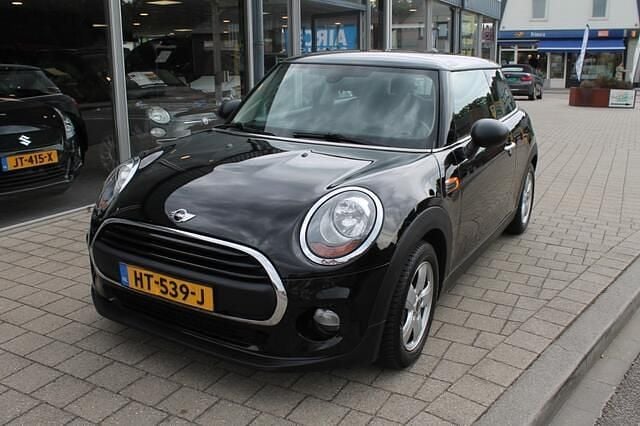 Occasion Mini One D Business 95 PK (69 kW) 2016 Zwart Hatchback