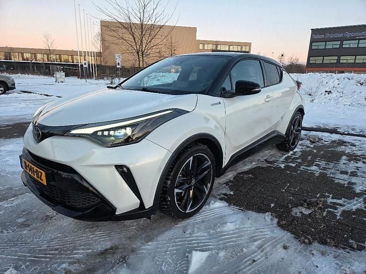 Occasion Toyota C-HR Sport 152 PK (111 kW) 2021 Wit SUV