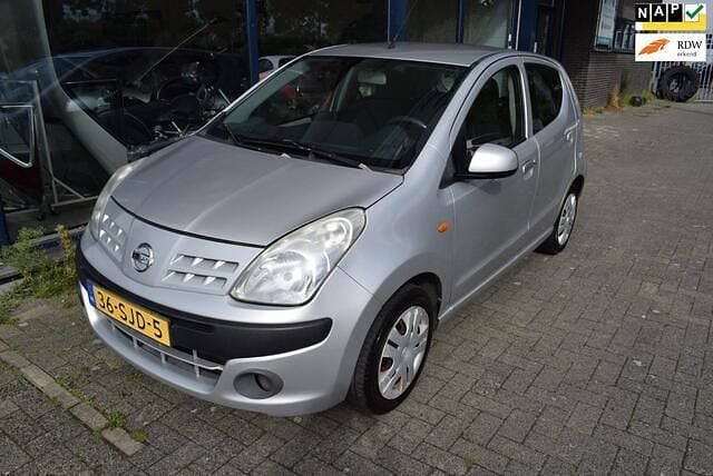Grijs Gebruikt 2010 Nissan Pixo Hatchback | € 2.950 (Eerlijke prijs) - Afbeelding 1/4