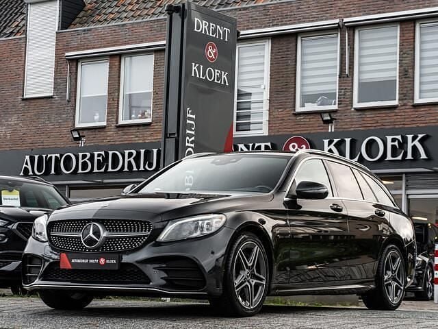 Grijs Gebruikt 2020 Mercedes C180 Business Stationwagen | € 23.950 (Goede deal) - Afbeelding 1/4