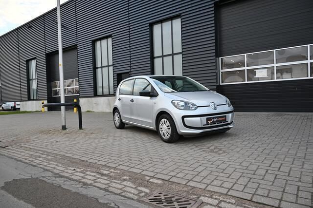 Zilver Gebruikt 2013 VW up! Hatchback | € 6.750 (Goede deal) - Afbeelding 1/4