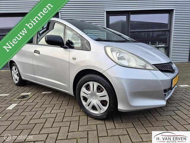 Grijs Occasion 2012 Honda Jazz Hatchback | € 7.400 (Eerlijke prijs) - Afbeelding 1/4