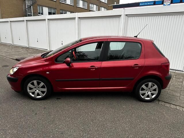 Occasion Peugeot 307 109 PK (80 kW) 2002 Rood Hatchback