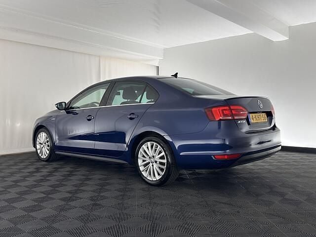 Occasion VW Jetta Comfortline 170 PK (125 kW) 2013 Blauw Sedan