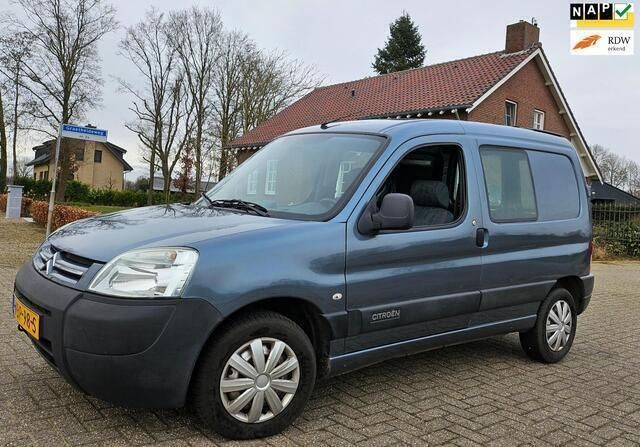 Grijs Occasion 2007 Citroën Berlingo MPV | € 2.995 (Eerlijke prijs) - Afbeelding 1/4