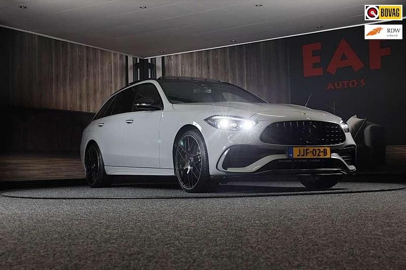 Grijs Gebruikt 2025 Mercedes C300e AMG Stationwagen | € 64.950 - Afbeelding 1/4