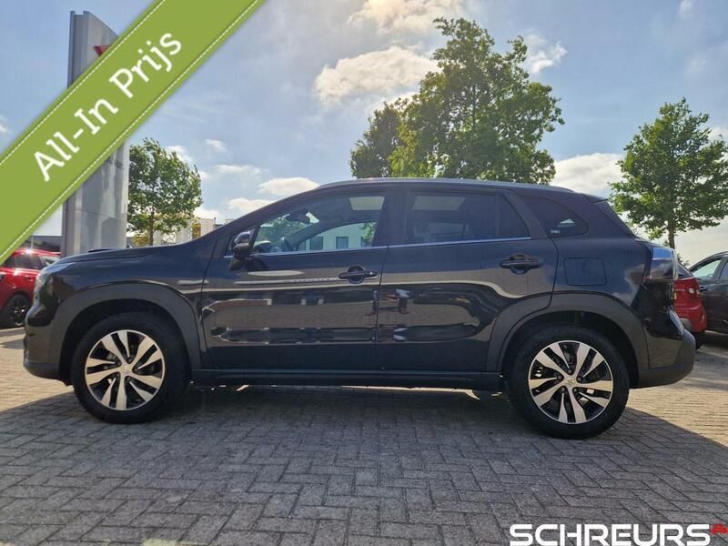 Zwart Gebruikt 2024 Suzuki SX4 S-Cross Style SUV | € 29.500 (Iets duurder) - Afbeelding 1/4