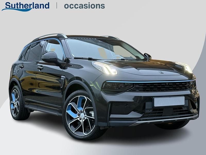 Zwart Gebruikt 2022 Lynk & Co 01 SUV | € 23.900 (Eerlijke prijs) - Afbeelding 1/4