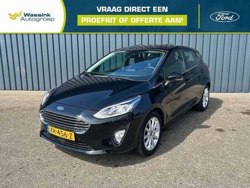 Zwart Gebruikt 2019 Ford Fiesta Titanium Hatchback | € 13.240 (Eerlijke prijs) - Afbeelding 1/4