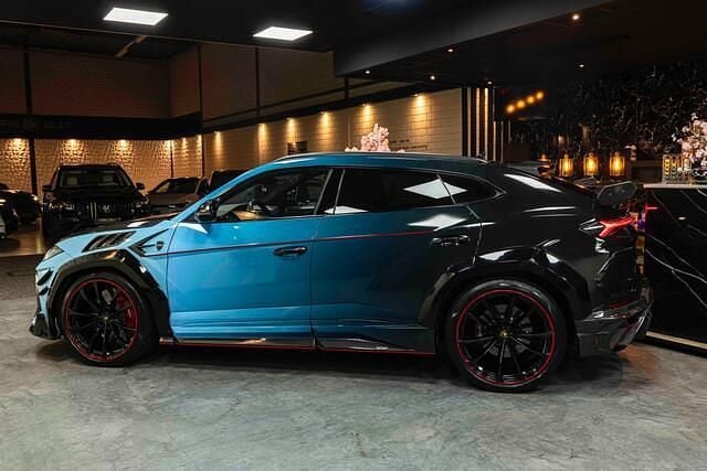 Occasion Lamborghini Urus 651 PK (478 kW) 2021 Zwart SUV