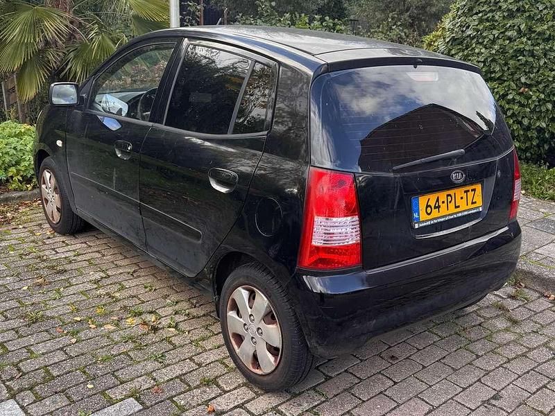 Occasion Kia Picanto EX 61 PK (44 kW) 2004 Zwart Hatchback