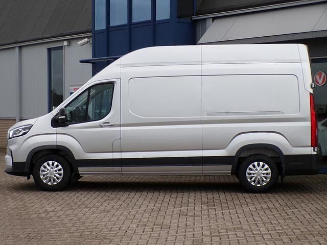 Nieuw Maxus eDeliver 9 150 kW (204 PK) 2025 Grijs Van
