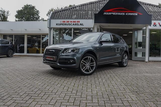 Grijs Gebruikt 2011 Audi Q5 S-Line SUV | € 14.250 (Eerlijke prijs) - Afbeelding 1/4