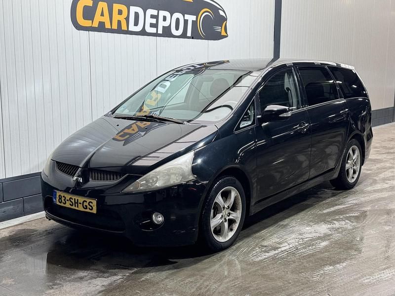 Zwart Gebruikt 2006 Mitsubishi Grandis Intense MPV | € 1.999 (Eerlijke prijs) - Afbeelding 1/4