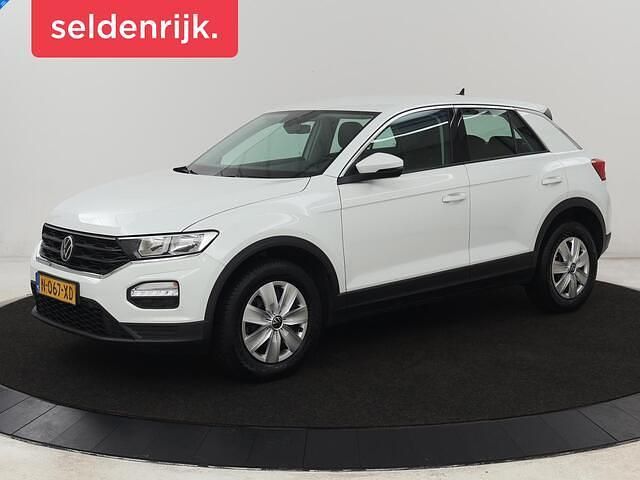 Wit Occasion 2022 VW T-Roc SUV | € 12.900 (Super prijs) - Afbeelding 1/4