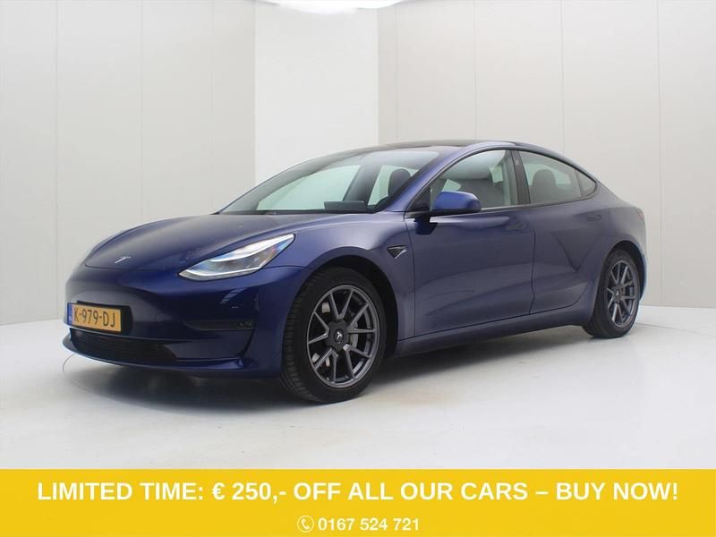 Blauw Occasion 2020 Tesla Model 3 Long Range AWD Sedan | € 22.900 (Eerlijke prijs) - Afbeelding 1/4