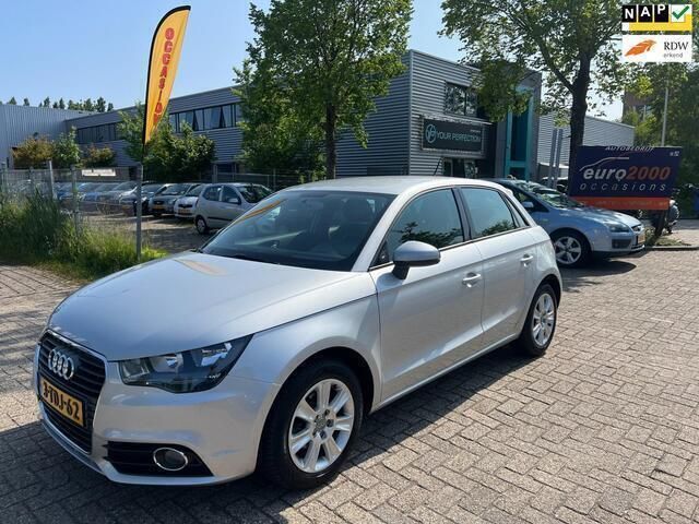 Grijs Gebruikt 2014 Audi A1 Sportback Hatchback | € 9.750 (Eerlijke prijs) - Afbeelding 1/4