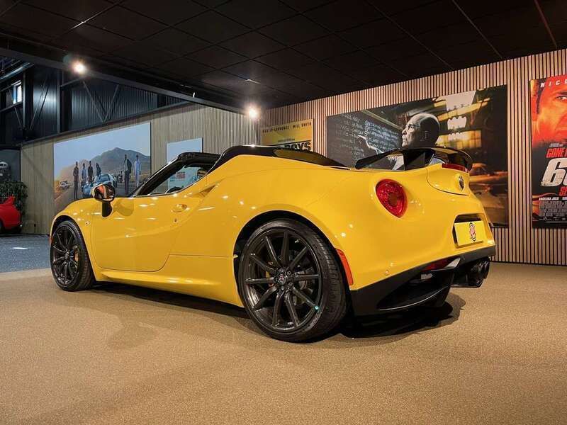 Occasion Alfa Romeo 4C 241 PK (177 kW) 2018 Geel Cabriolet