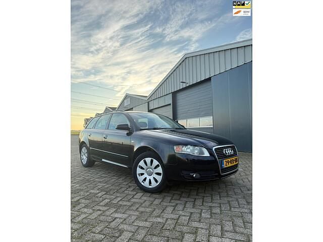 Zwart Gebruikt 2005 Audi A4 Business Stationwagen | € 4.150 (Eerlijke prijs) - Afbeelding 1/4
