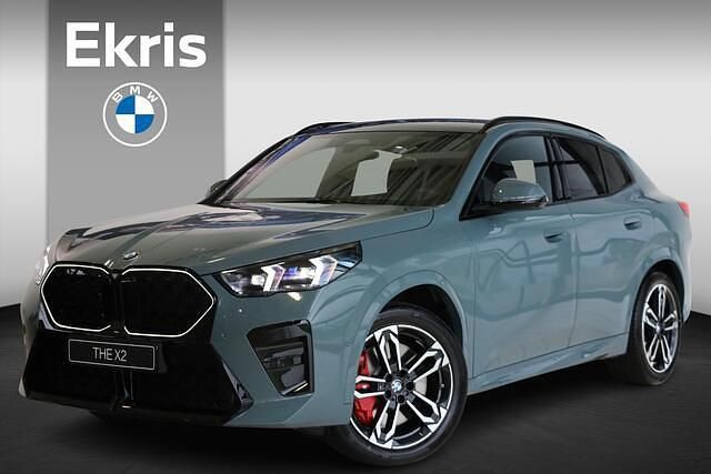 Groen Nieuw 2025 BMW X2 M Sport SUV | € 71.848 (Eerlijke prijs) - Afbeelding 1/4