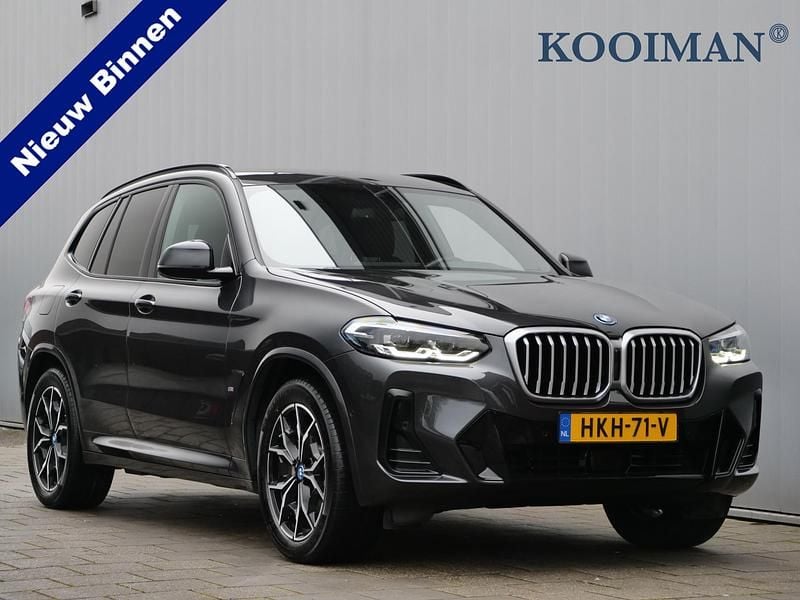 Grijs (metallic) Occasion 2024 BMW X3 Executive SUV | € 54.500 (Goede deal) - Afbeelding 1/4