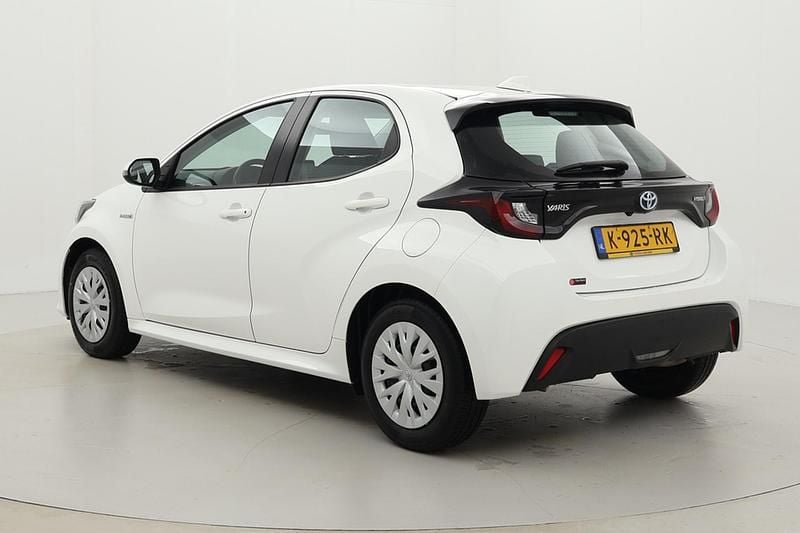 Occasion Toyota Yaris Hybrid Active 116 PK (85 kW) 2021 Wit Hatchback