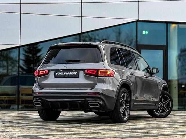 Occasion Mercedes GLB180 AMG line 136 PK (100 kW) 2021 Grijs SUV