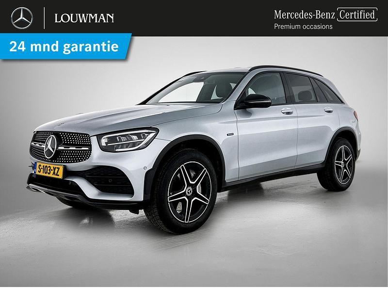Grijs Occasion 2023 Mercedes GLC300e Business SUV | € 43.250 - Afbeelding 1/4