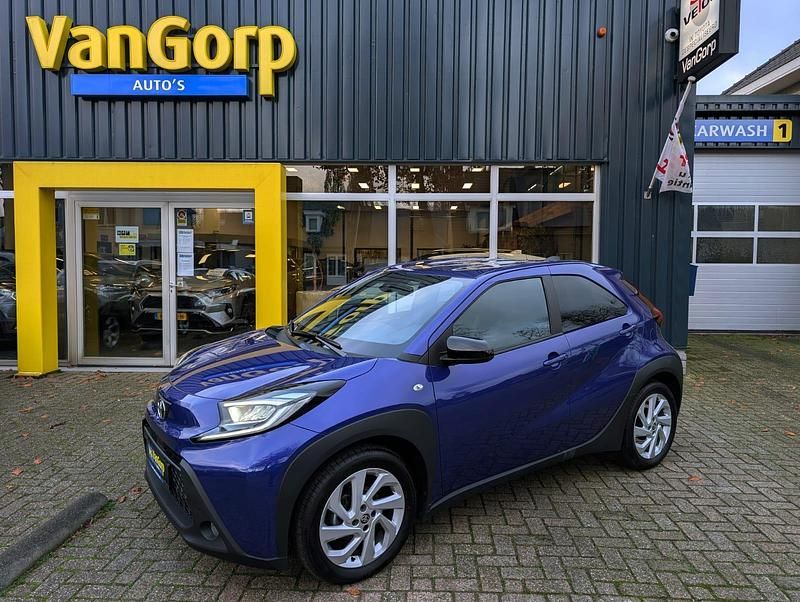 Overig Gebruikt 2024 Toyota Aygo X SUV | € 17.995 (Goede deal) - Afbeelding 1/4