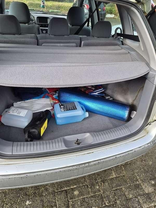 Occasion Nissan Almera Tino Visia 116 PK (85 kW) 2004 Grijs MPV