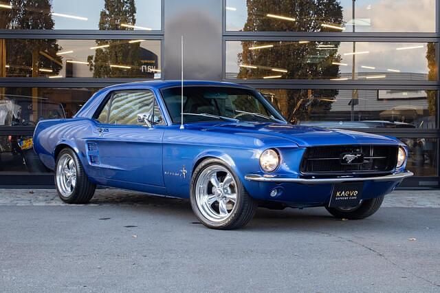 Blauw Occasion 1967 Ford Mustang | € 69.950 - Afbeelding 1/4