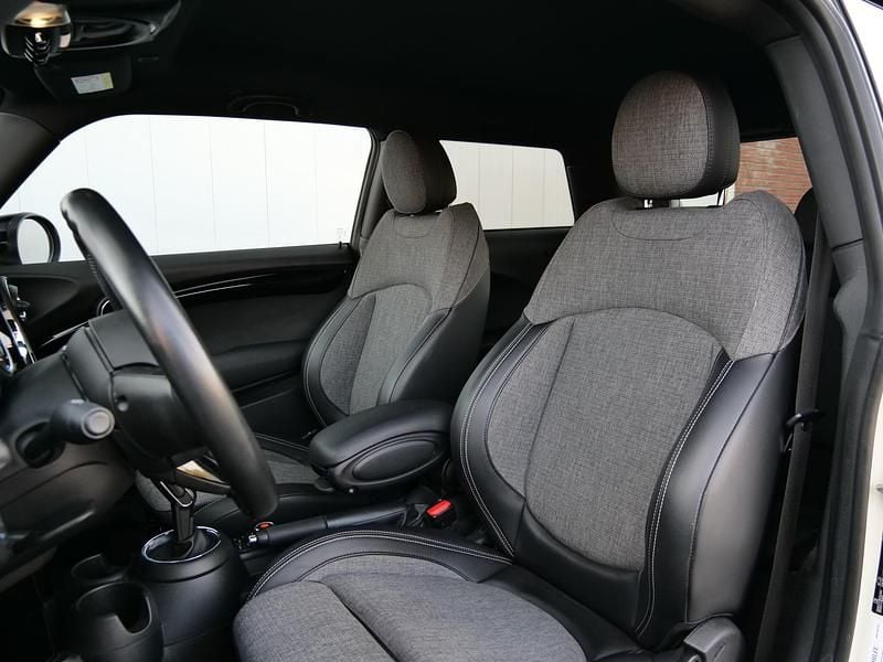 Occasion Mini Cooper 136 PK (100 kW) 2019 Wit Hatchback