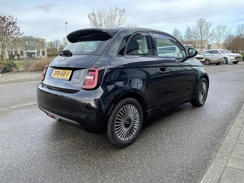 Occasion Fiat 500e Action 11 kW (15 PK) 2026 Zwart Hatchback