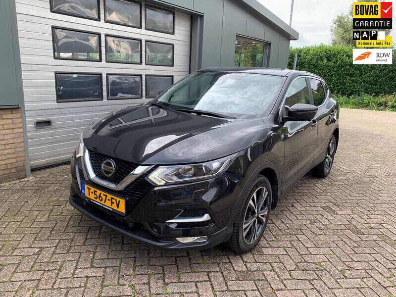 Zwart Gebruikt 2020 Nissan Qashqai N-Motion SUV | € 25.900 (Iets duurder) - Afbeelding 1/4