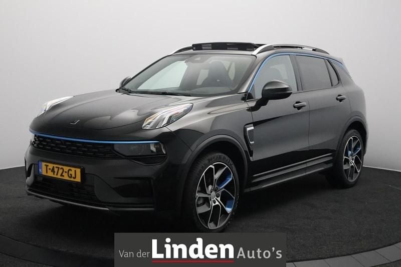 Zwart Gebruikt 2023 Lynk & Co 01 SUV | € 27.645 (Eerlijke prijs) - Afbeelding 1/4
