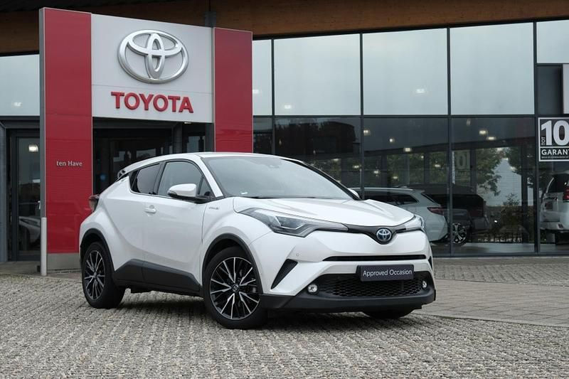 Wit Gebruikt 2020 Toyota C-HR Executive SUV | € 21.499 (Iets duurder) - Afbeelding 1/1