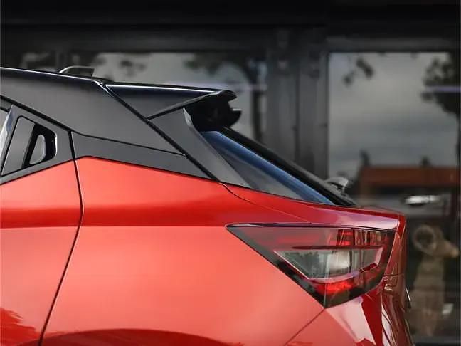 Rood, metallic lak Occasion 2022 Nissan Juke 360º SUV | € 20.895 (Eerlijke prijs) - Afbeelding 1/2