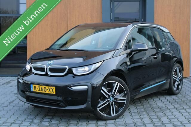 Zwart Gebruikt 2021 BMW i3 Hatchback | € 15.950 (Goede deal) - Afbeelding 1/4