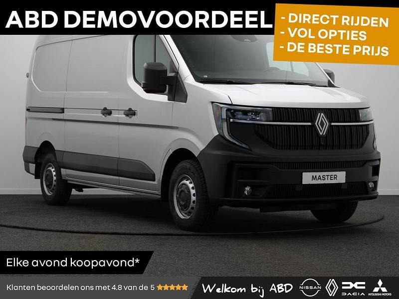 Gris etoile Gebruikt 2024 Renault Master Van | € 33.250 (Eerlijke prijs) - Afbeelding 1/4