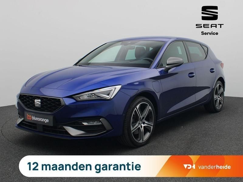 Blauw Gebruikt 2021 Seat Leon Business Hatchback | € 22.900 (Eerlijke prijs) - Afbeelding 1/2