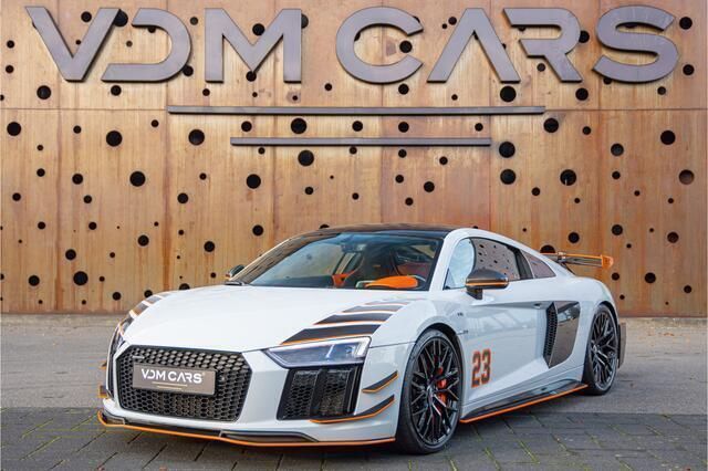 Grijs, metallic lak Gebruikt 2016 Audi R8 Coupé Premium Coupé | € 129.950 (Super prijs) - Afbeelding 1/4