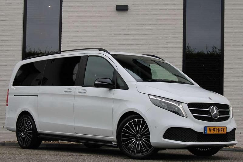 Wit Gebruikt 2023 Mercedes V250 MPV | € 56.950 (Eerlijke prijs) - Afbeelding 1/4