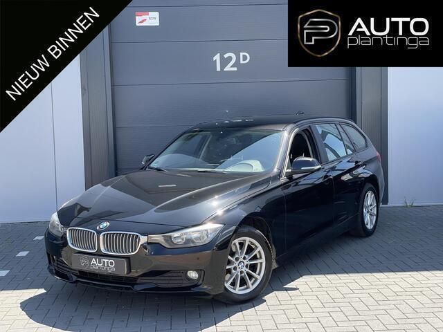 Zwart Gebruikt 2015 BMW 316 Executive Stationwagen | € 6.945 (Eerlijke prijs) - Afbeelding 1/4