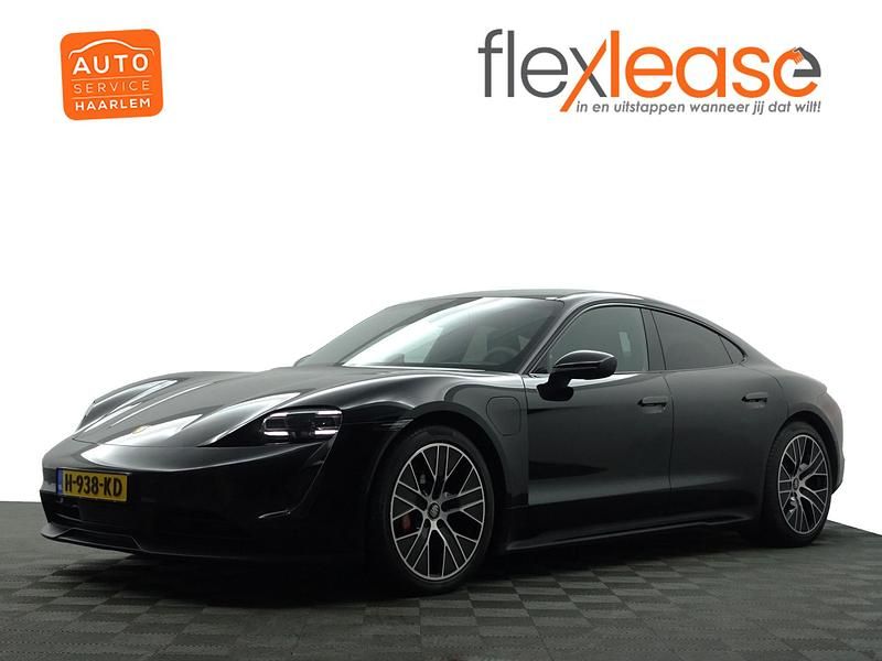 Zwart Gebruikt 2020 Porsche Taycan 4S Performance Package Sedan | € 49.900 - Afbeelding 1/4