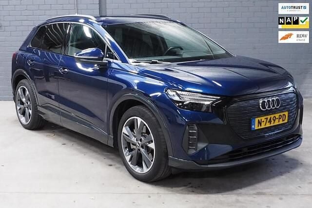 Blauw Gebruikt 2021 Audi Q4 e-tron Advanced Plus SUV | € 25.900 (Goede deal) - Afbeelding 1/4
