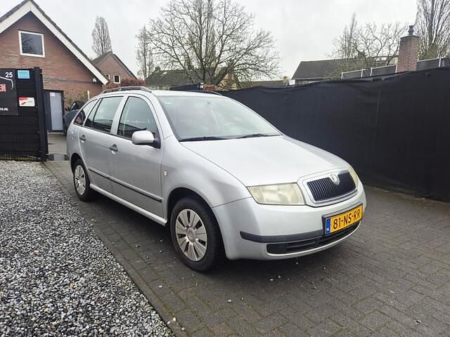 Occasion Skoda Fabia 75 PK (55 kW) 2004 Grijs Stationwagen