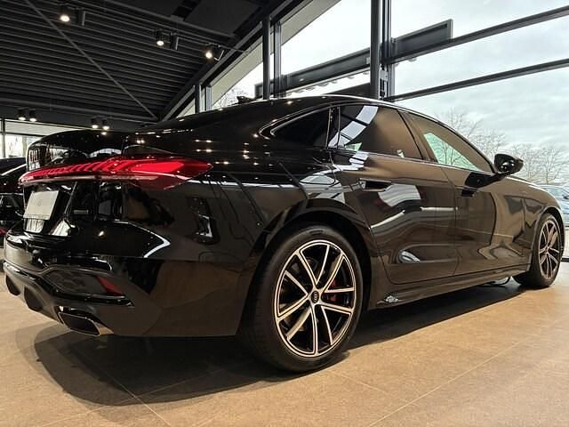 Nieuw Audi A5 Ambiente 299 PK (219 kW) 2025 Zwart Sedan